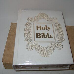 Vtg HOLY BIBLE King James Version JIMMY SWAGGART Camp Meeting NEW  White 11x9x3